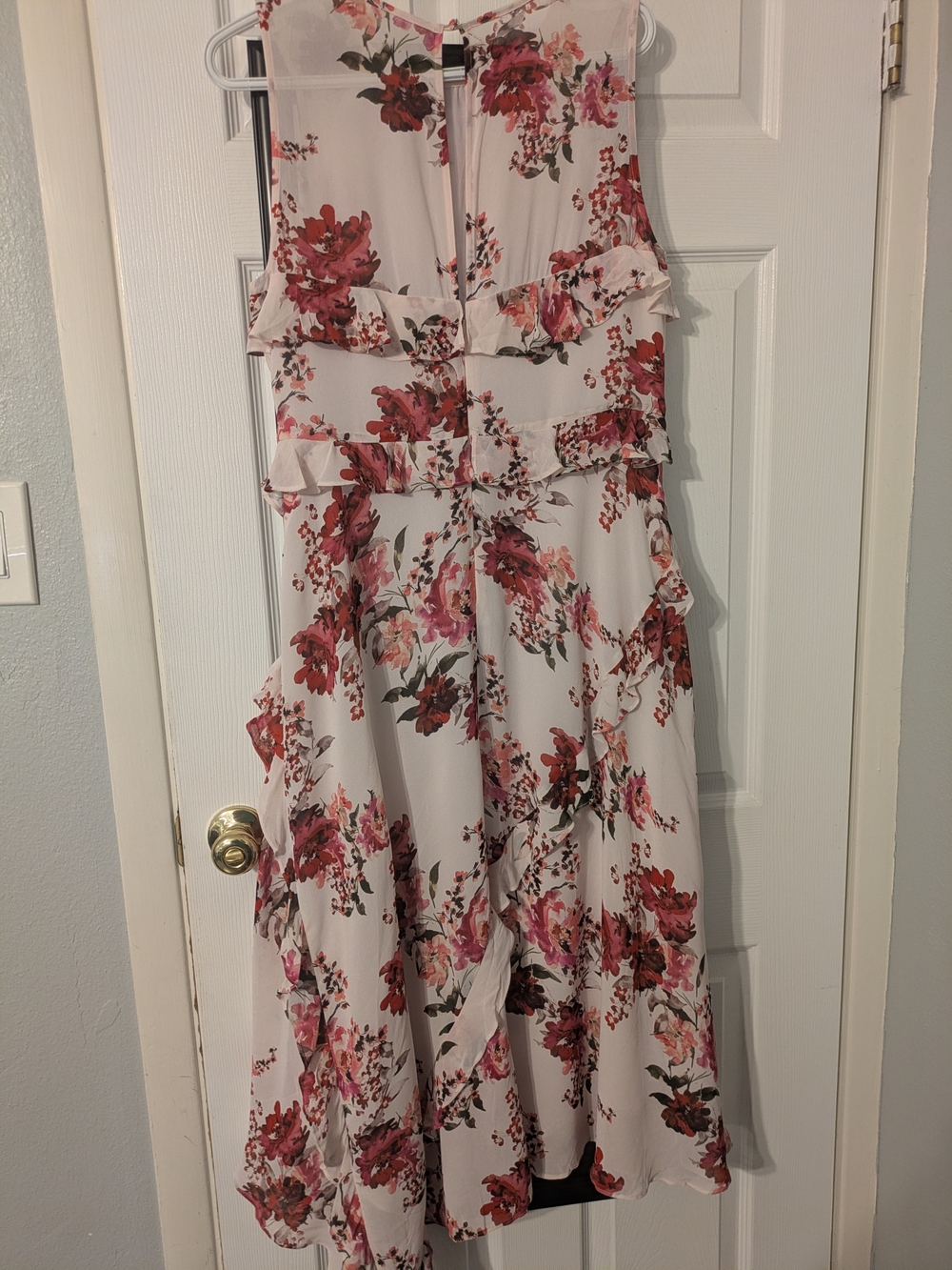 Sundance Blushing Gardens Maxi Dress with Pink Floral Print - Picture 6 of 9